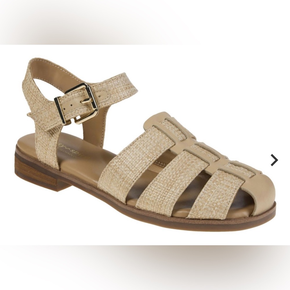 Easy Spirit Women's Beige Sandals Size 8